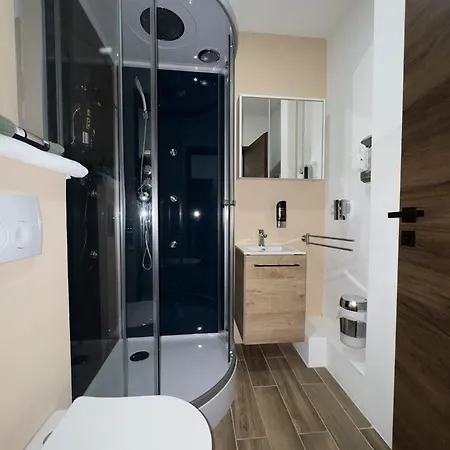 Schwarzwald Ledi - 3*