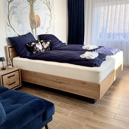 Schwarzwald Ledi - Bed & Breakfast