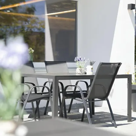 Bed & Breakfast Schwarzwald Ledi - 3*