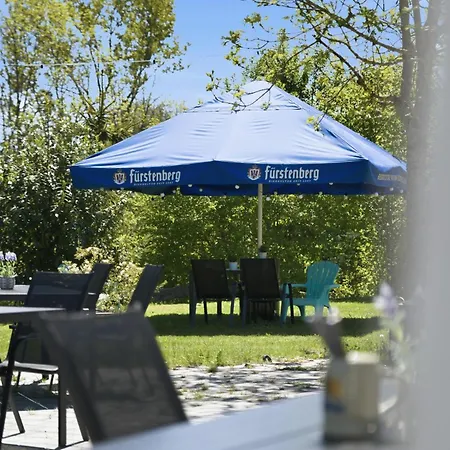 Schwarzwald Ledi - B&B 펠트베르크